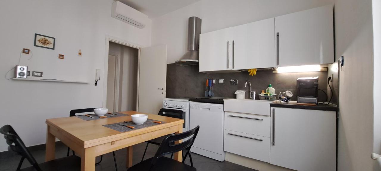 Waterfront Apartment La Spezia Luaran gambar